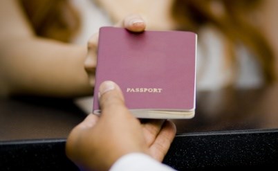 עו"ד יובל חן מסביר: איך מוציאים דרכון גרמני?