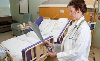 קופ"ח מאוחדת סירבה לממן בדיקת MRI ותפצה קופ"ח מאוחדת סירבה לממן בדיקת MRI ותפצה