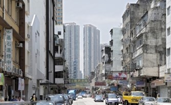 מה הפיצוי כשהונג קונג מתרחקת?... מה הפיצוי כשהונג קונג מתרחקת?...