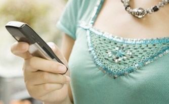 גורשת באמצעות sms? מגיע לך פיצוי! גורשת באמצעות sms? מגיע לך פיצוי!