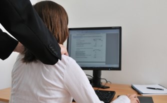 אגד לא מנעה הטרדה מינית, ותשלם אגד לא מנעה הטרדה מינית, ותשלם