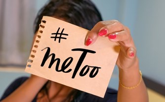 העובדת הזרה הוטרדה - ותבעה את המעסיק שלה העובדת הזרה הוטרדה - ותבעה את המעסיק שלה
