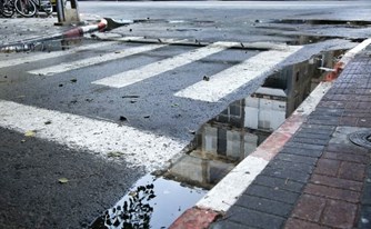 תאונת דרכים קטלנית: הנהגת הורשעה בגרימת מותו של הפעוט, המצלמה ממול לא נבדקה תאונת דרכים קטלנית: הנהגת הורשעה בגרימת מותו של הפעוט, המצלמה ממול לא נבדקה