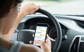 נהיגה בחוסר זהירות ושימוש בטלפון: מדריך נהיגה בחוסר זהירות ושימוש בטלפון: מדריך