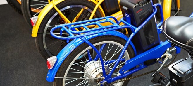 אופניים חשמליים - יש לרכוב בהתאם לחוק